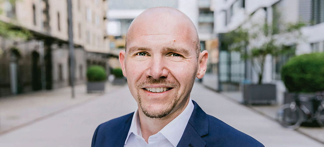 Peter-Martaller_1100zu500_Header